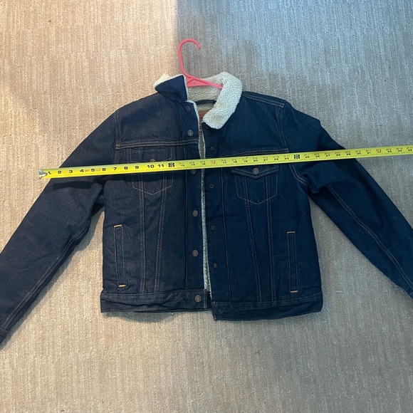 Levi’s Sherpa denim jacket - Picture 6 of 6